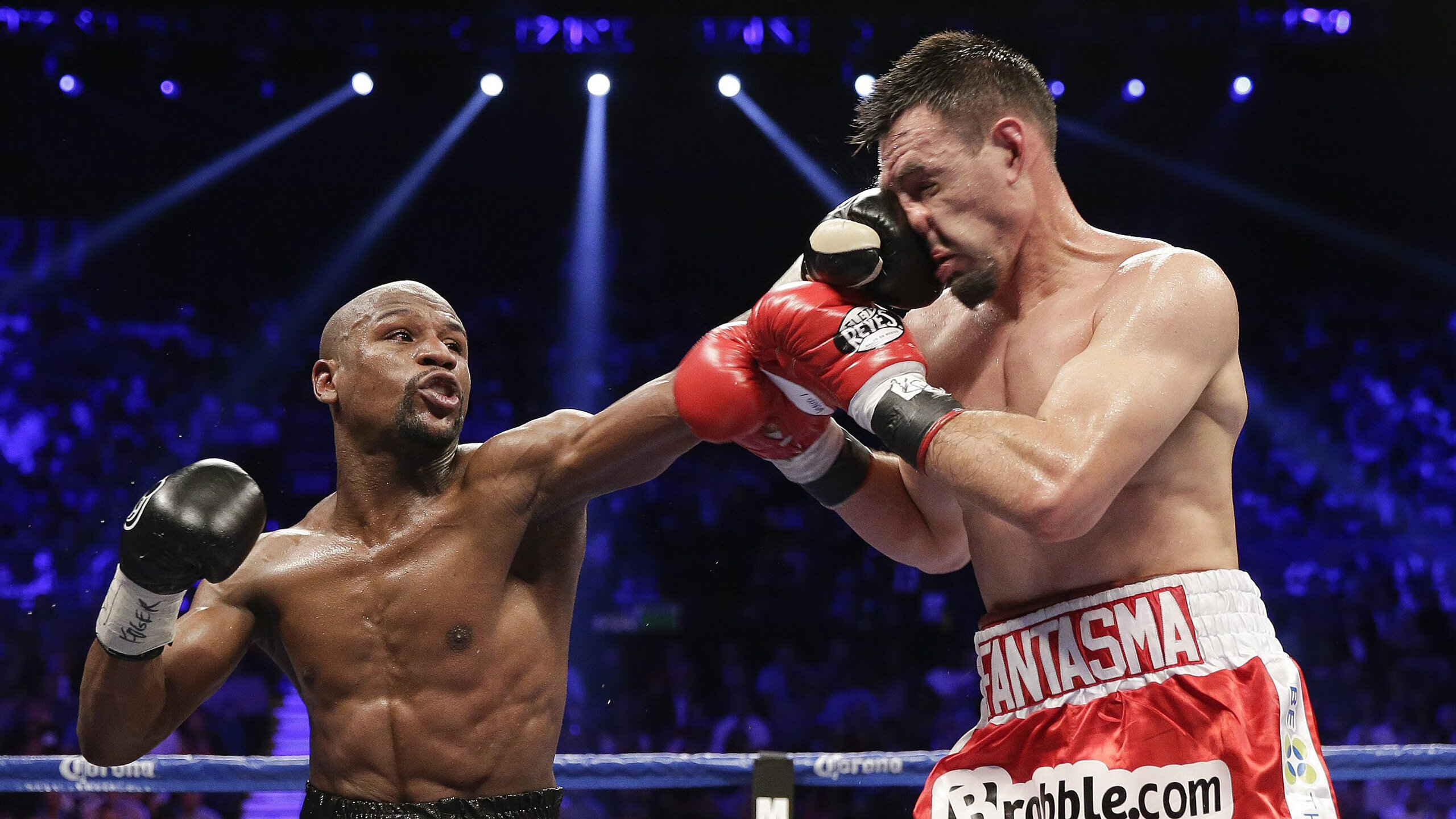 欧冠巅峰对决，皇家马德里逆转曼城晋级四强