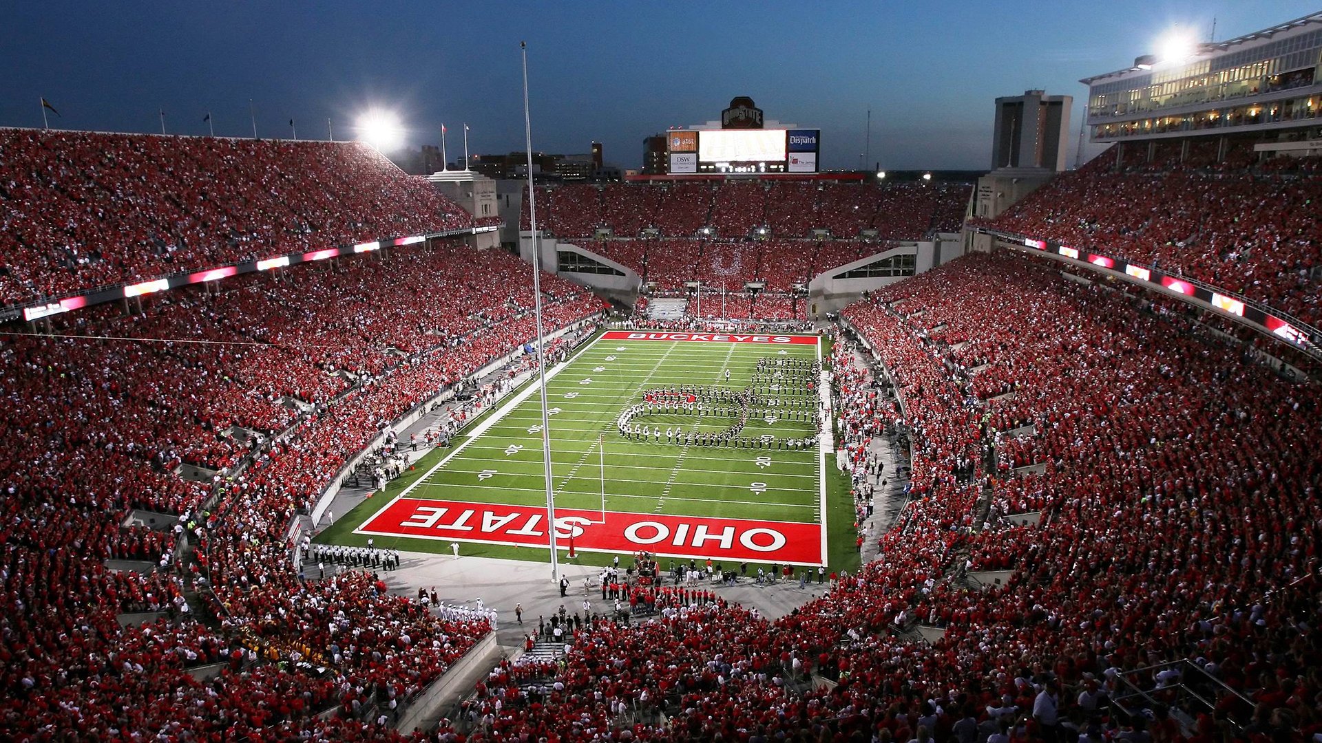 体育明星携手慈善机构举办公益赛 助力青少年体育发展