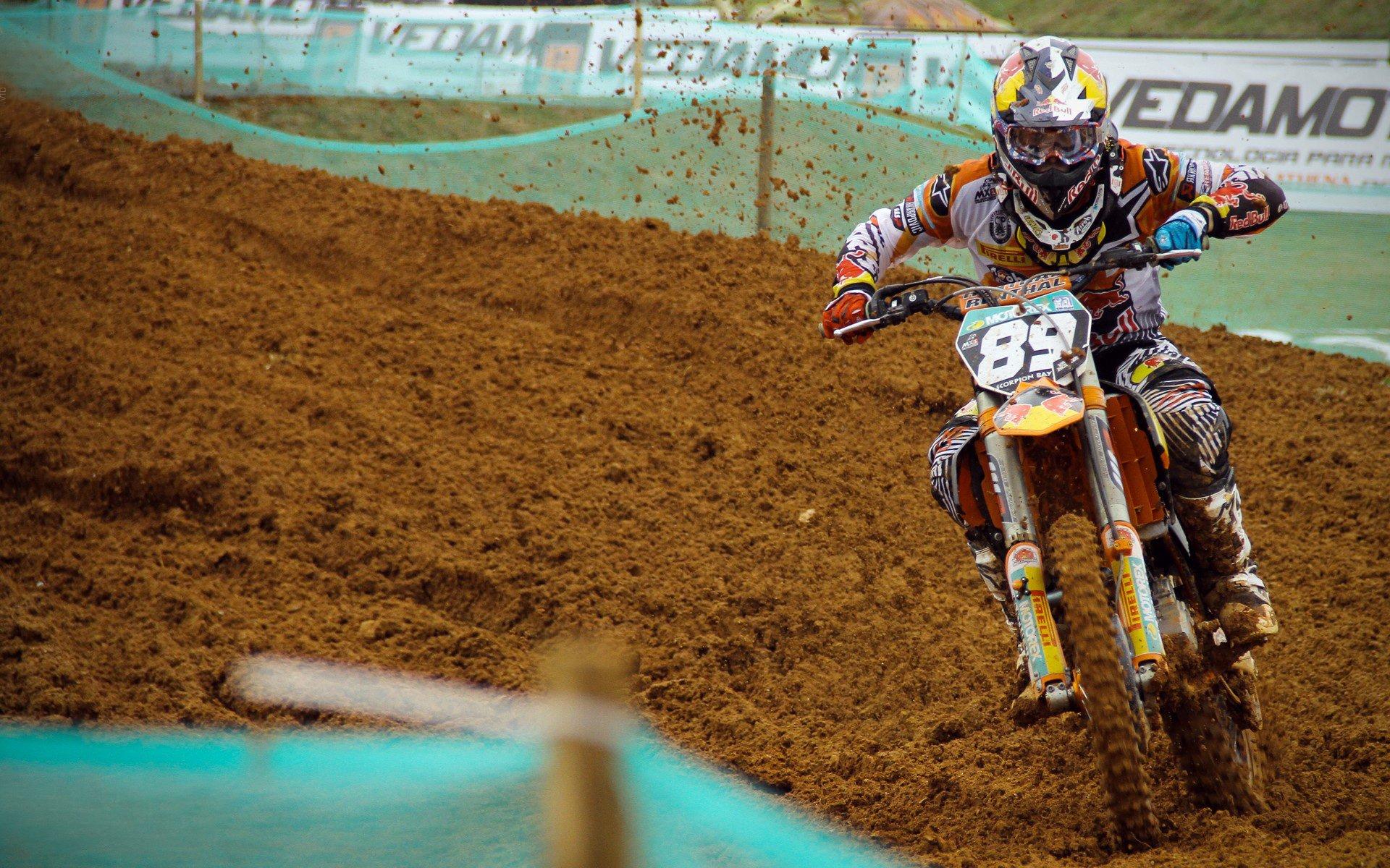 新星闪耀难挽败局，4号秀克尼佩尔三分9中6空砍26分，连续三场20+显巨星潜质